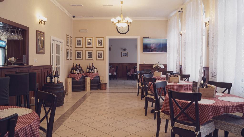 Hotel St.Michael 카를로비바리 외부 사진