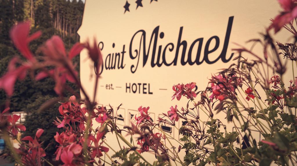 Hotel St.Michael 카를로비바리 외부 사진